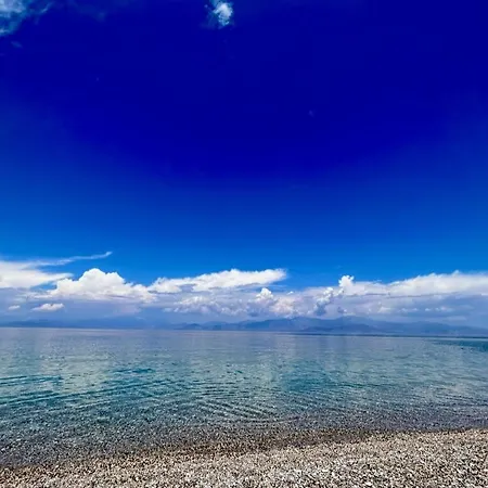 Stunning Greek Villa, Private Pool, Beach, Sleeps 2-8 Willa *